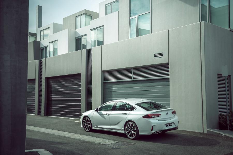  Holden Commodore VXR (ZB) 2018 года  (фото 13 из 42)